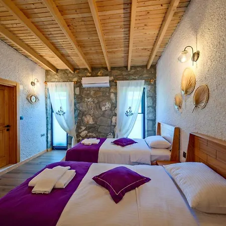 Vareste & Tas Mahal *